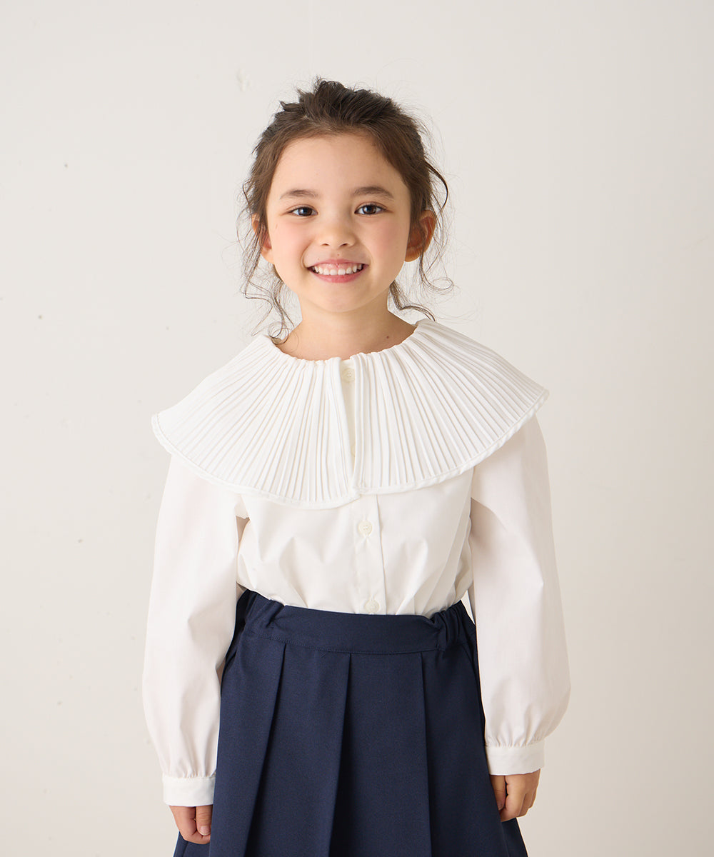 プリーツカラーブラウス