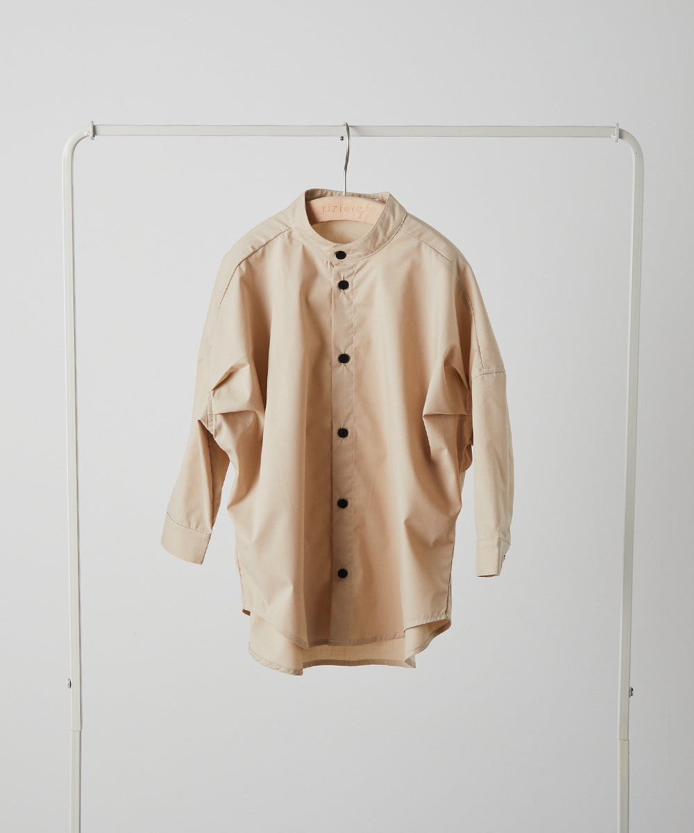 バンドカラーリラックスシャツ(ボタン取り外し対応)