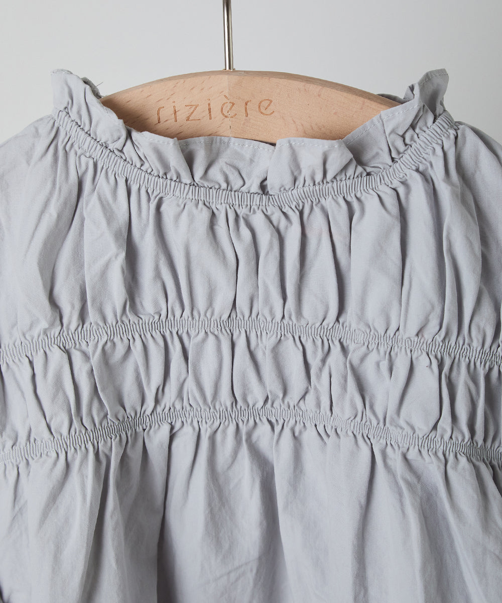 スタンドフリルシャーリングブラウス