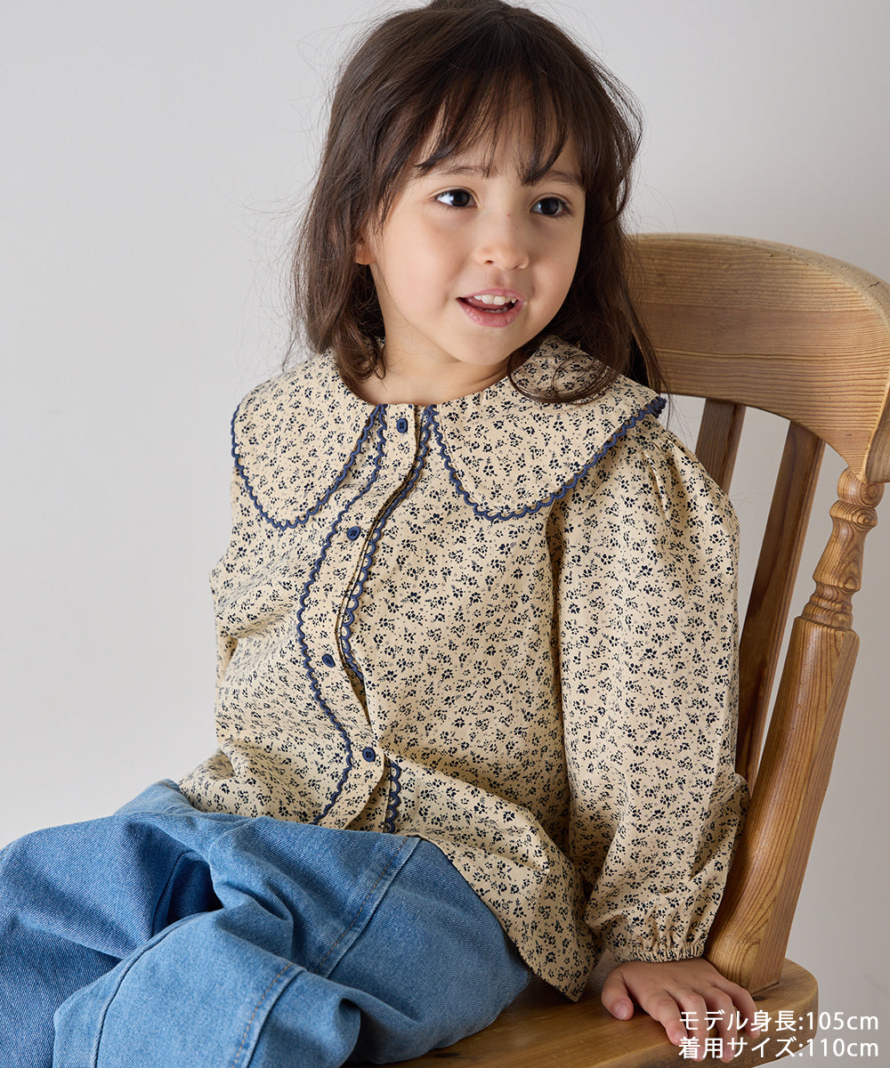 【リンクコーデ】配色スカラ花柄ブラウス