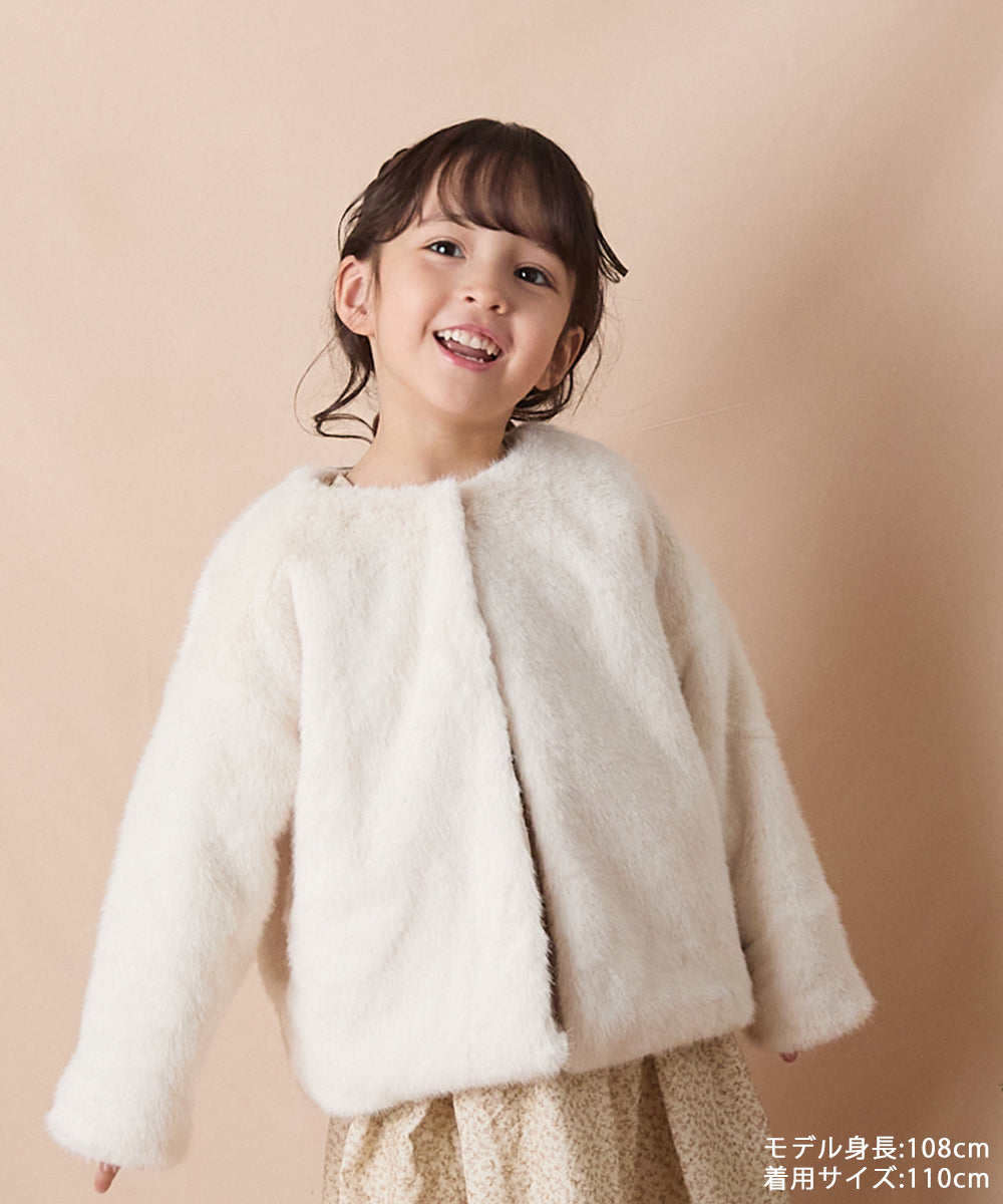 ティペット付きフェイクファーコート