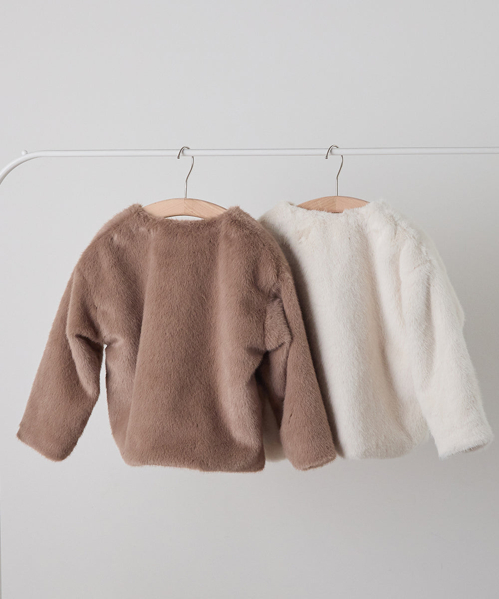 ティペット付きフェイクファーコート