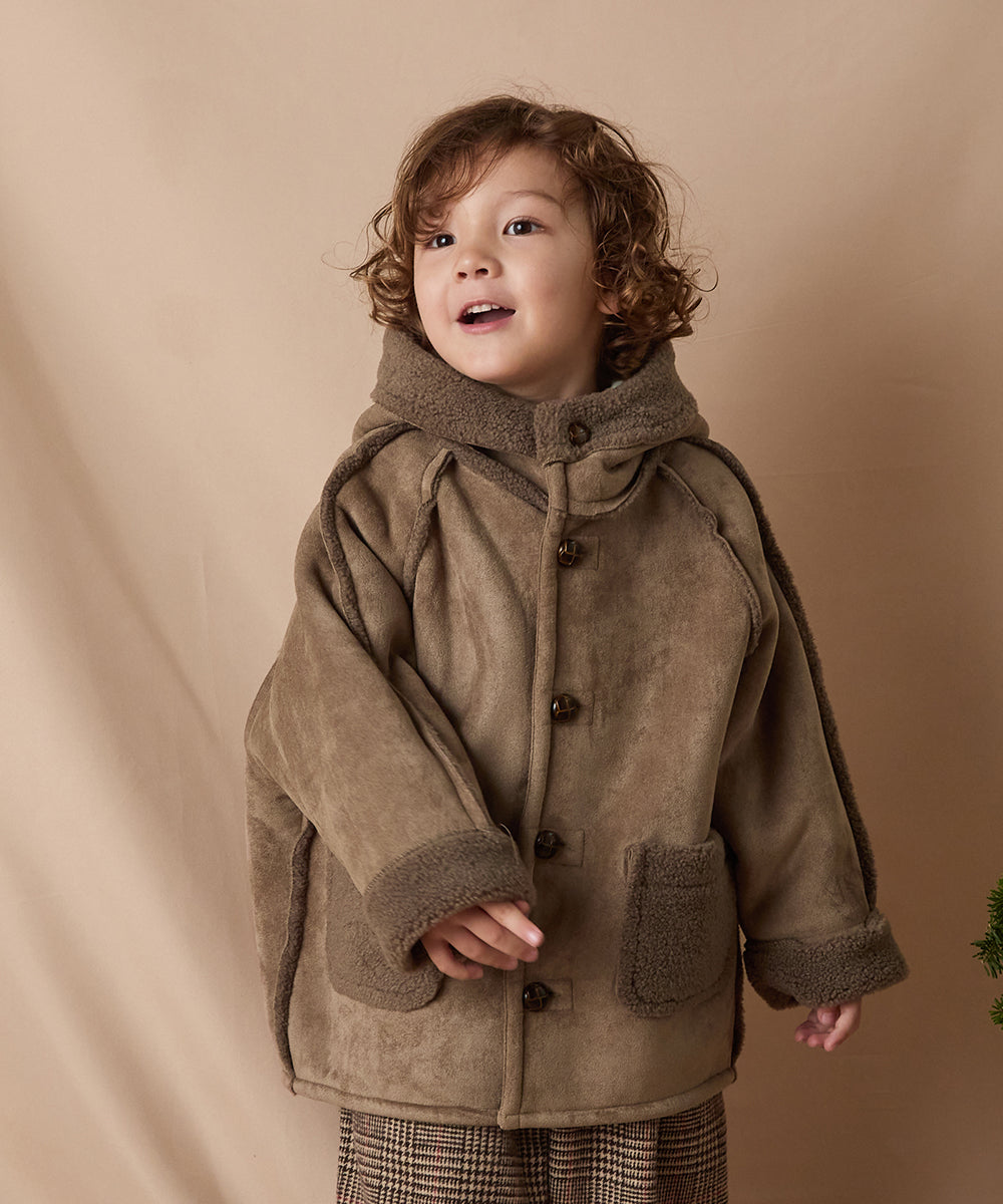 フェイクムートンコート