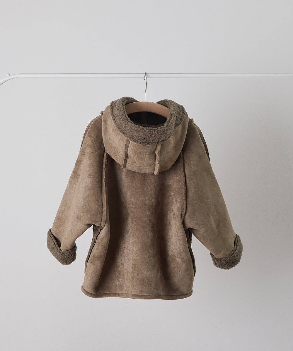 フェイクムートンコート