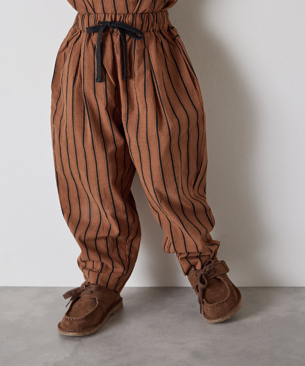 【リンクコーデ】ランダムストライプテーパードパンツ