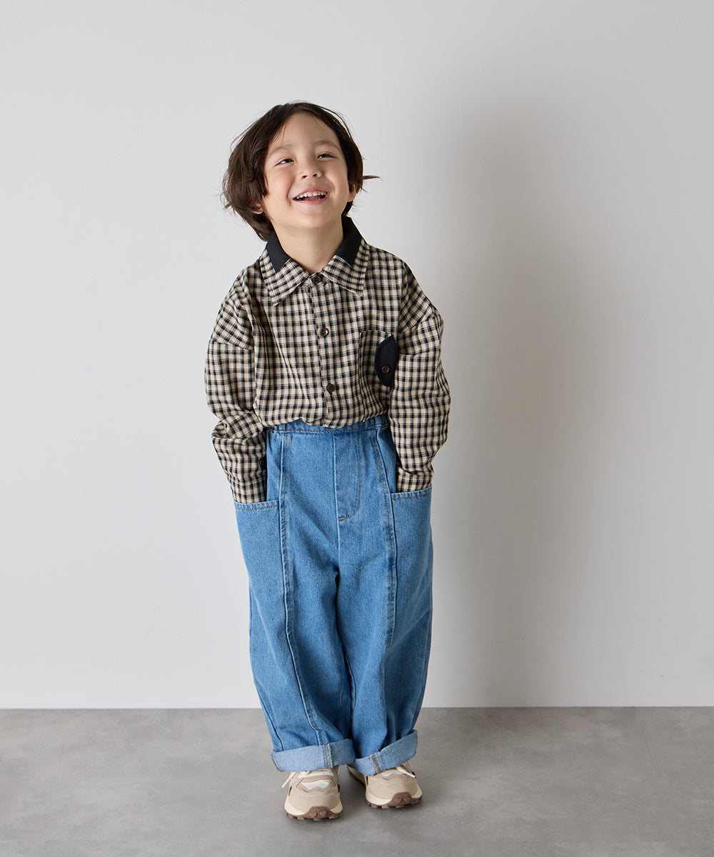 センターシームデニムパンツ