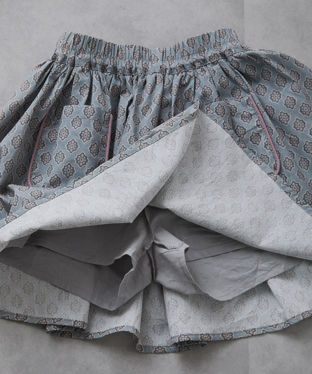 パイピングポケットエスニック柄スカート