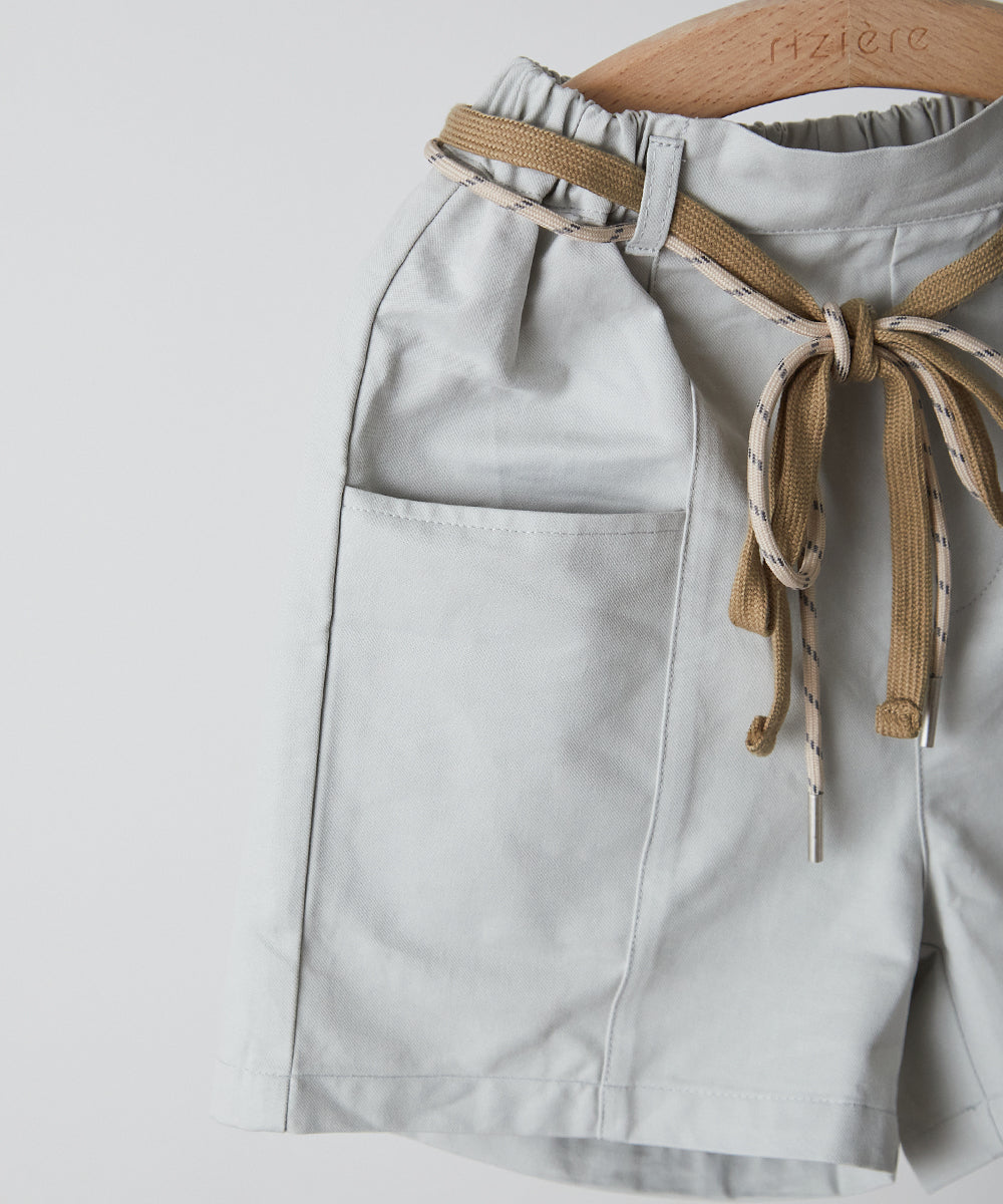 ドローストリング付きセンターシームショートパンツ