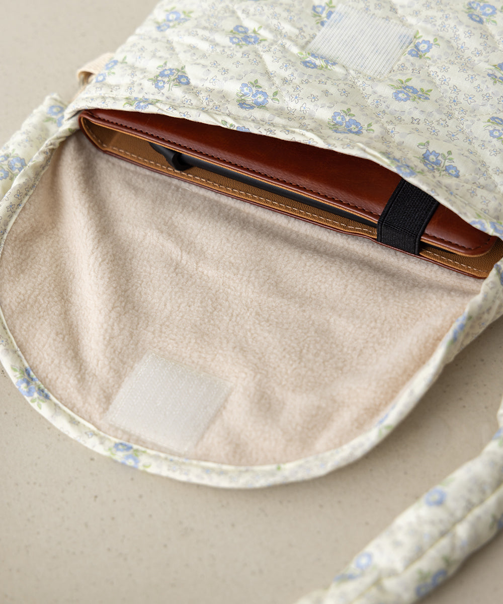 フラワーキルティングタブレットショルダーケース