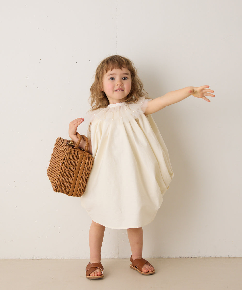 立体シルエットワンピース