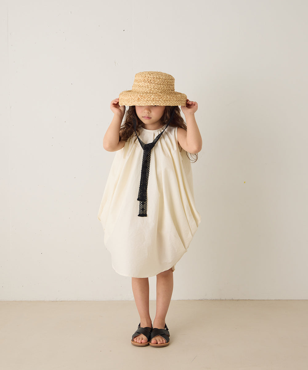 立体シルエットワンピース