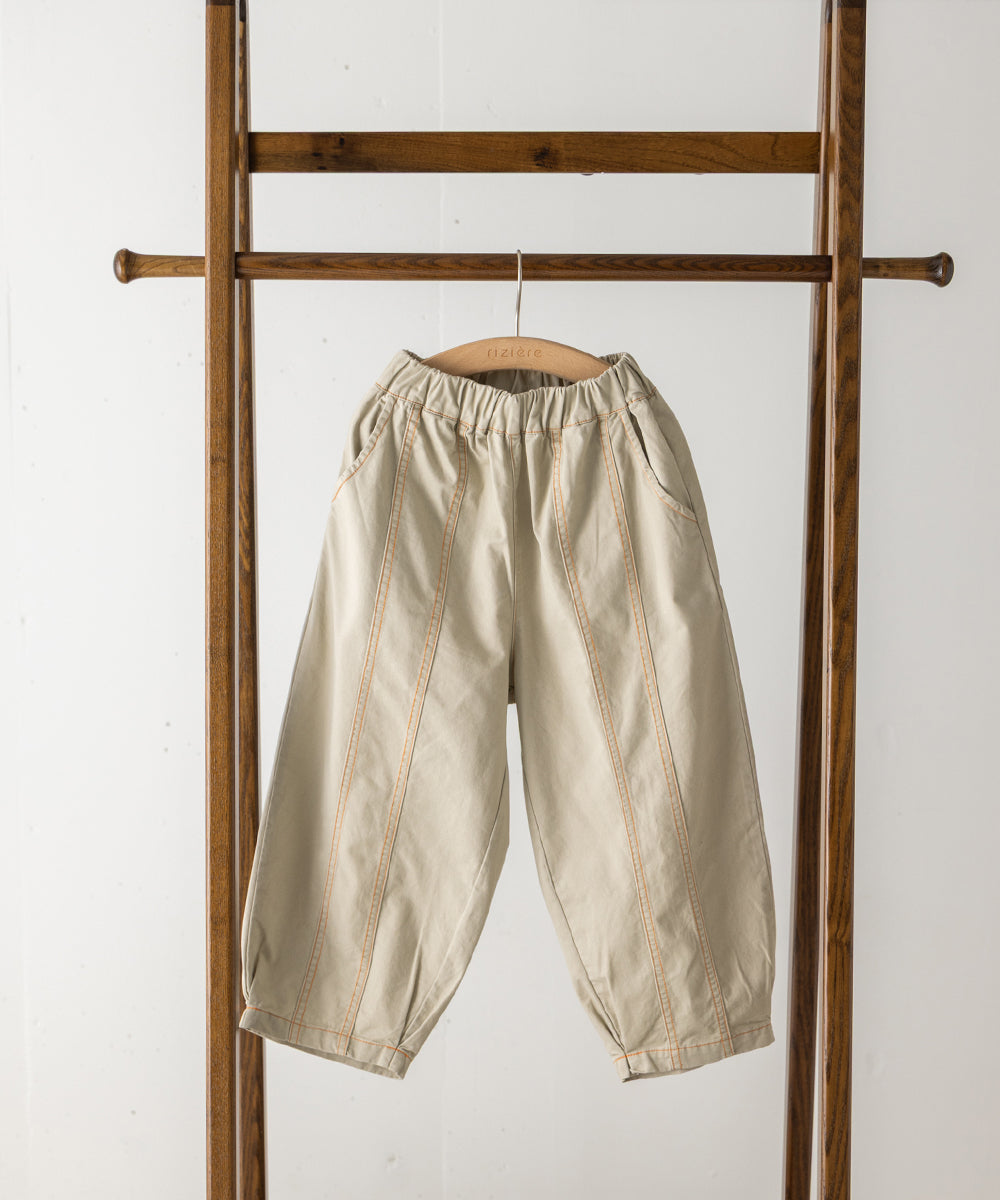 センターダブルシーム配色ステッチパンツ