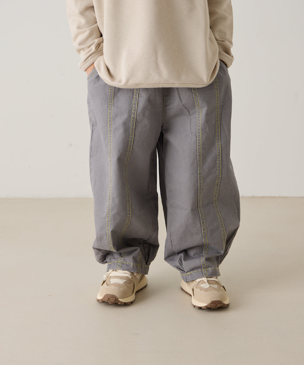 センターダブルシーム配色ステッチパンツ