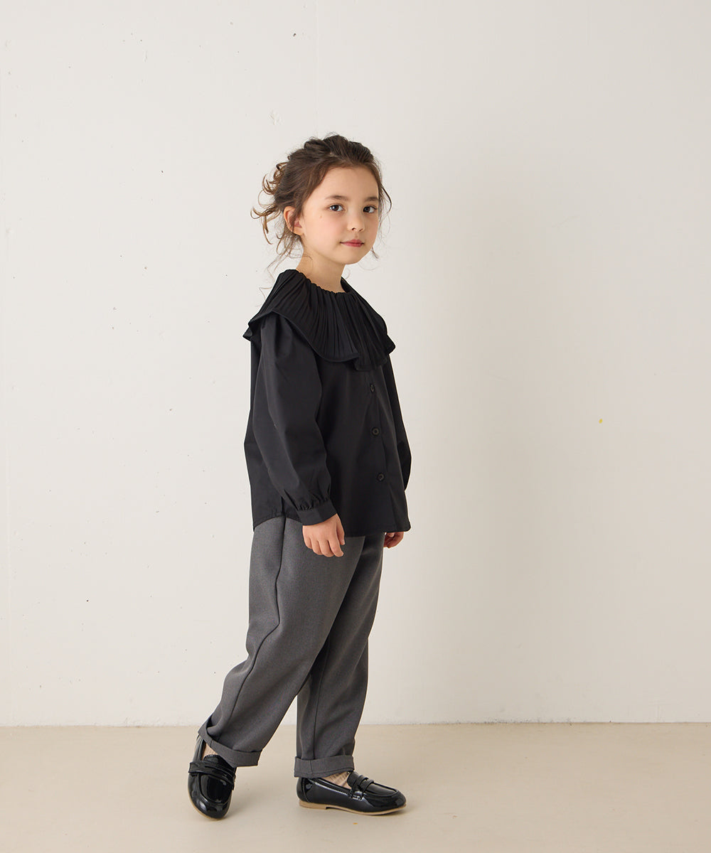 プリーツカラーブラウス