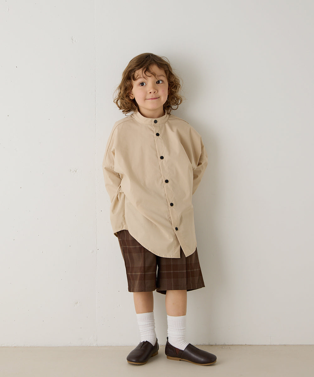 バンドカラーリラックスシャツ（ボタン取り外し対応）