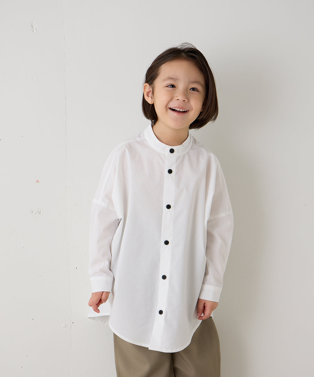 バンドカラーリラックスシャツ（ボタン取り外し対応）