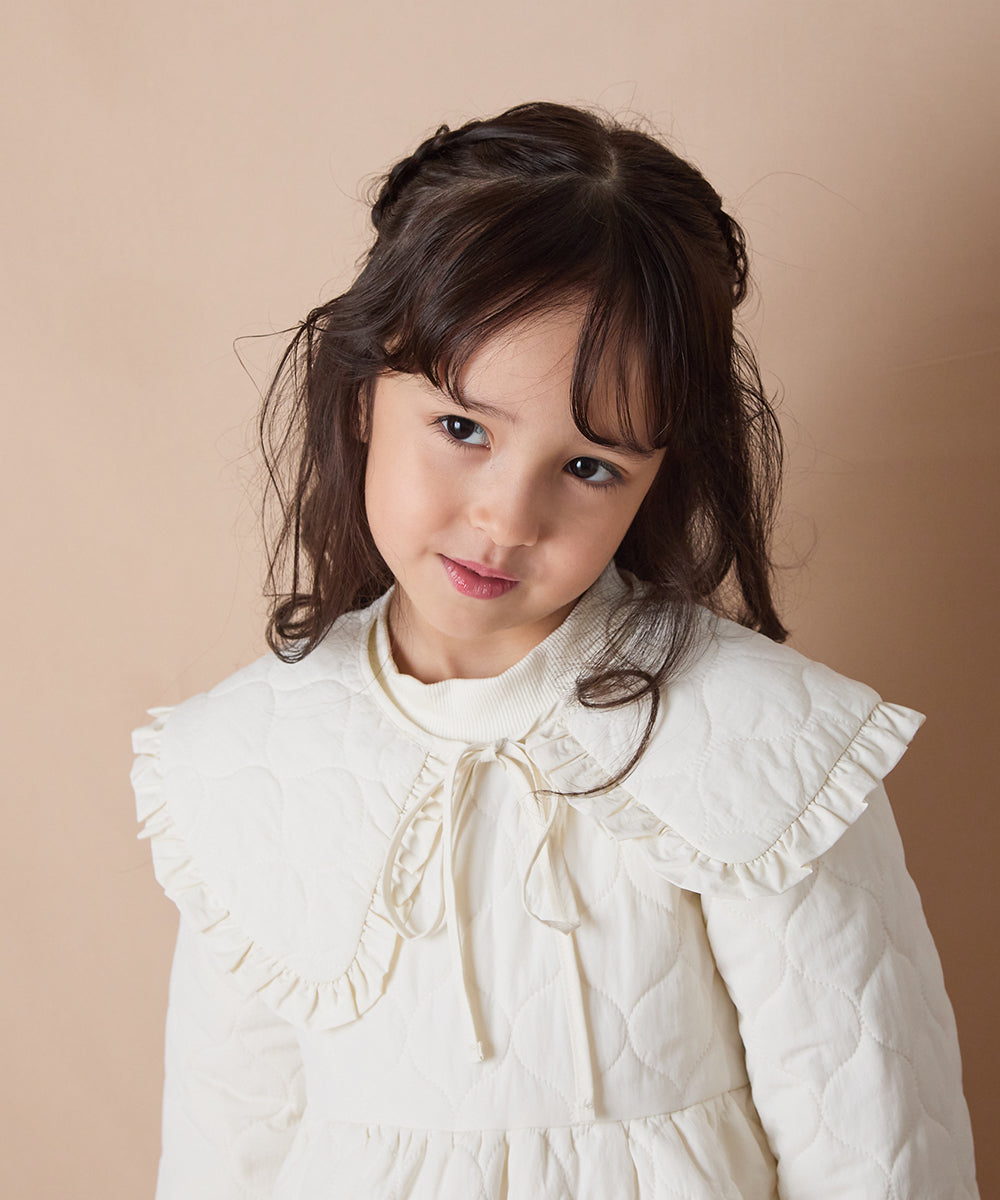 キルティングフリル付け衿