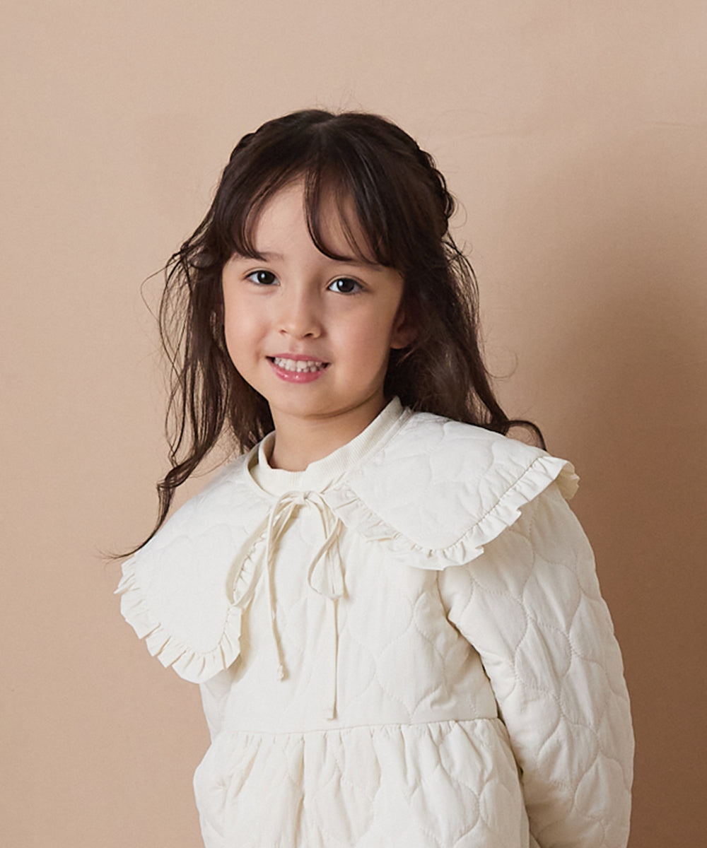 キルティングフリル付け衿