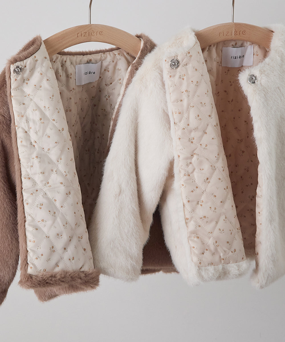 ティペット付きフェイクファーコート