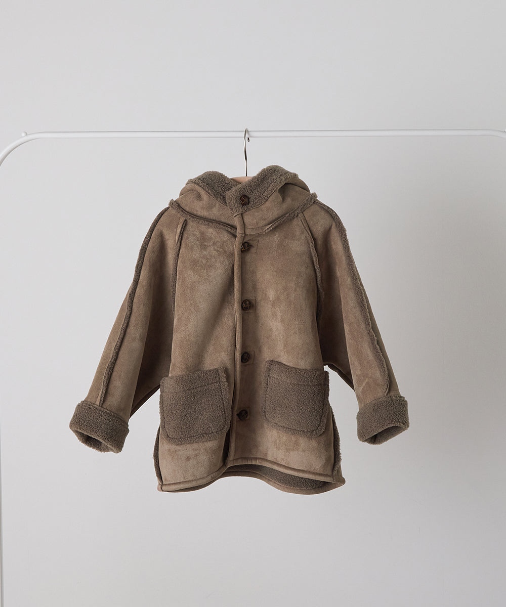 フェイクムートンコート