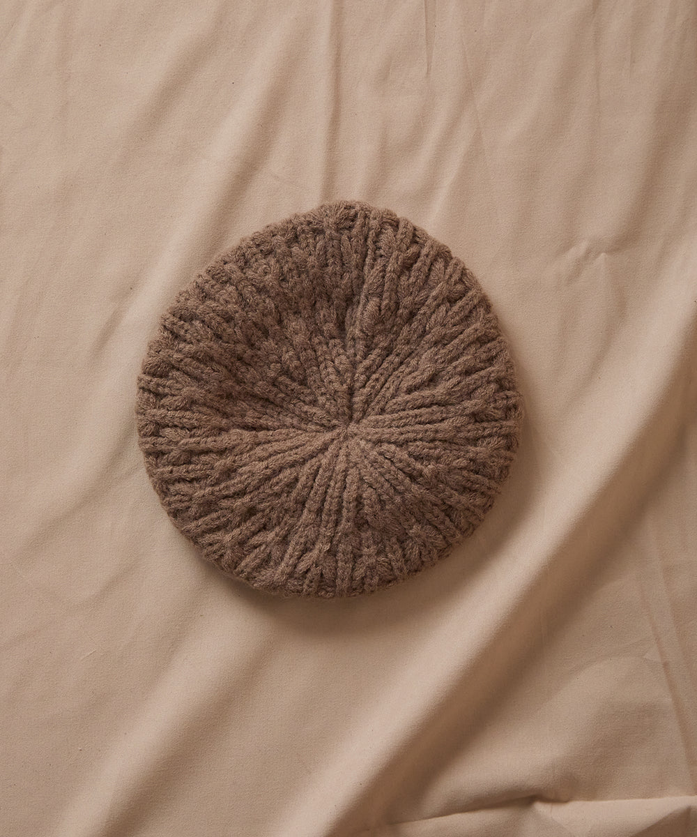 ロールアップニット帽