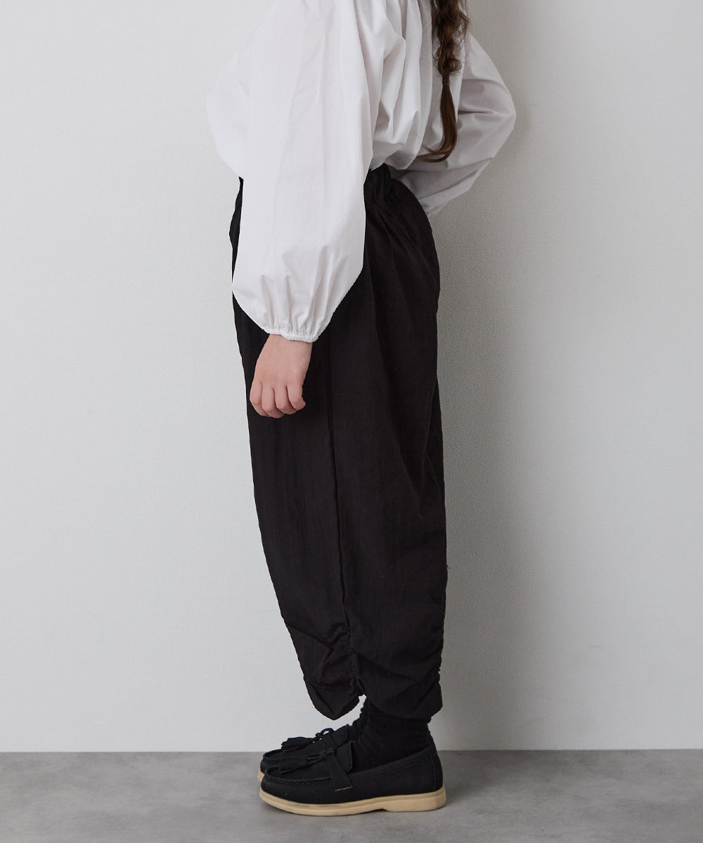 シャーリングヘムパンツ