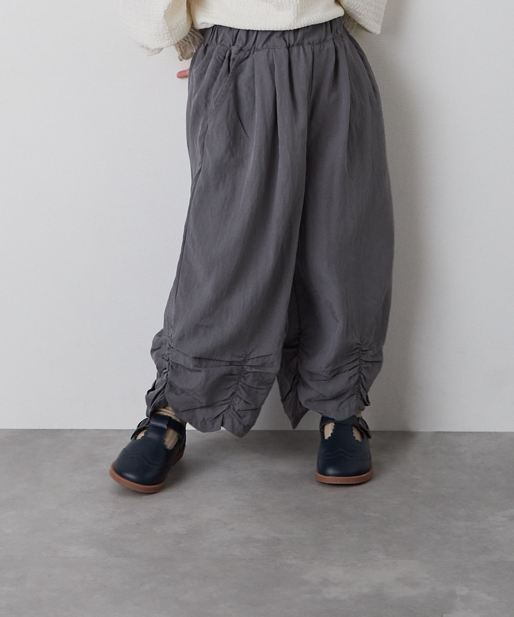 シャーリングヘムパンツ
