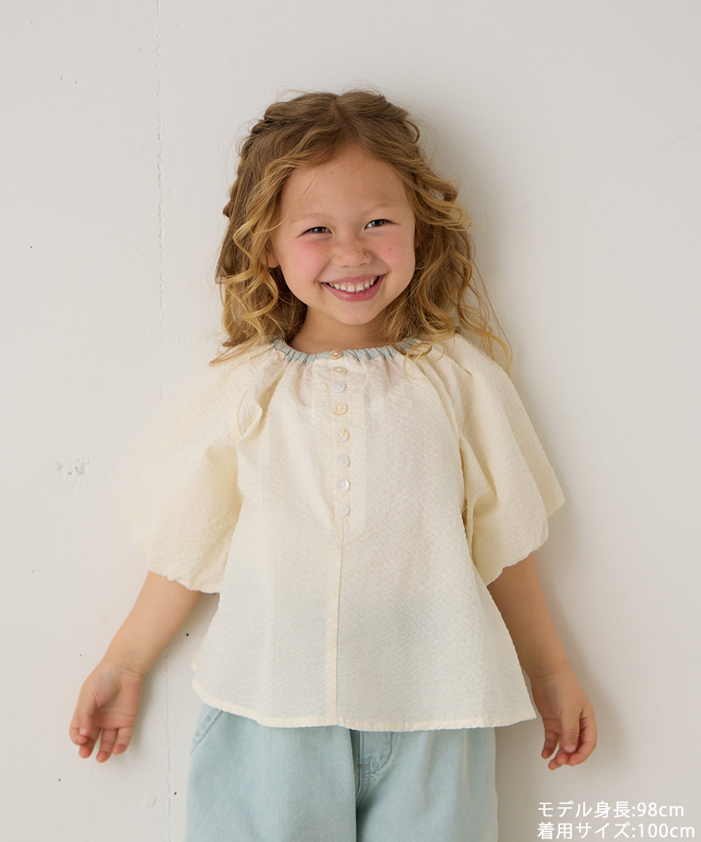 サッカーストライプバルーンスリーブブラウス