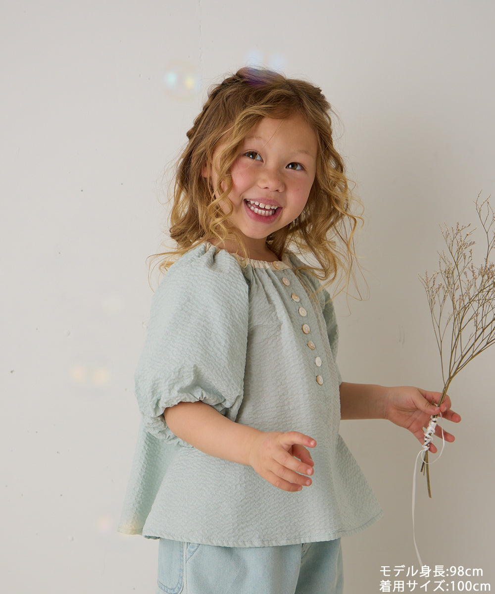 サッカーストライプバルーンスリーブブラウス