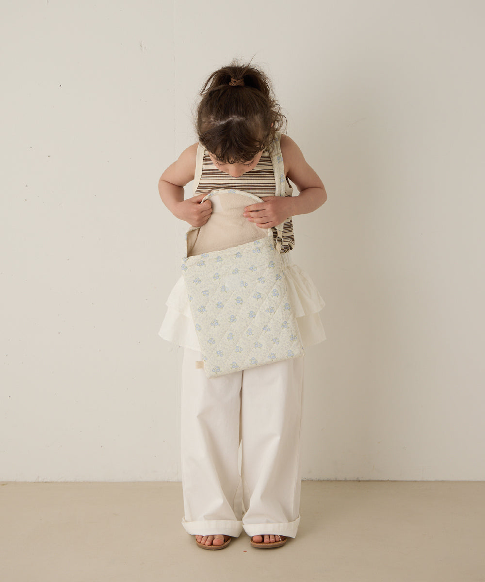 フラワーキルティングタブレットショルダーケース