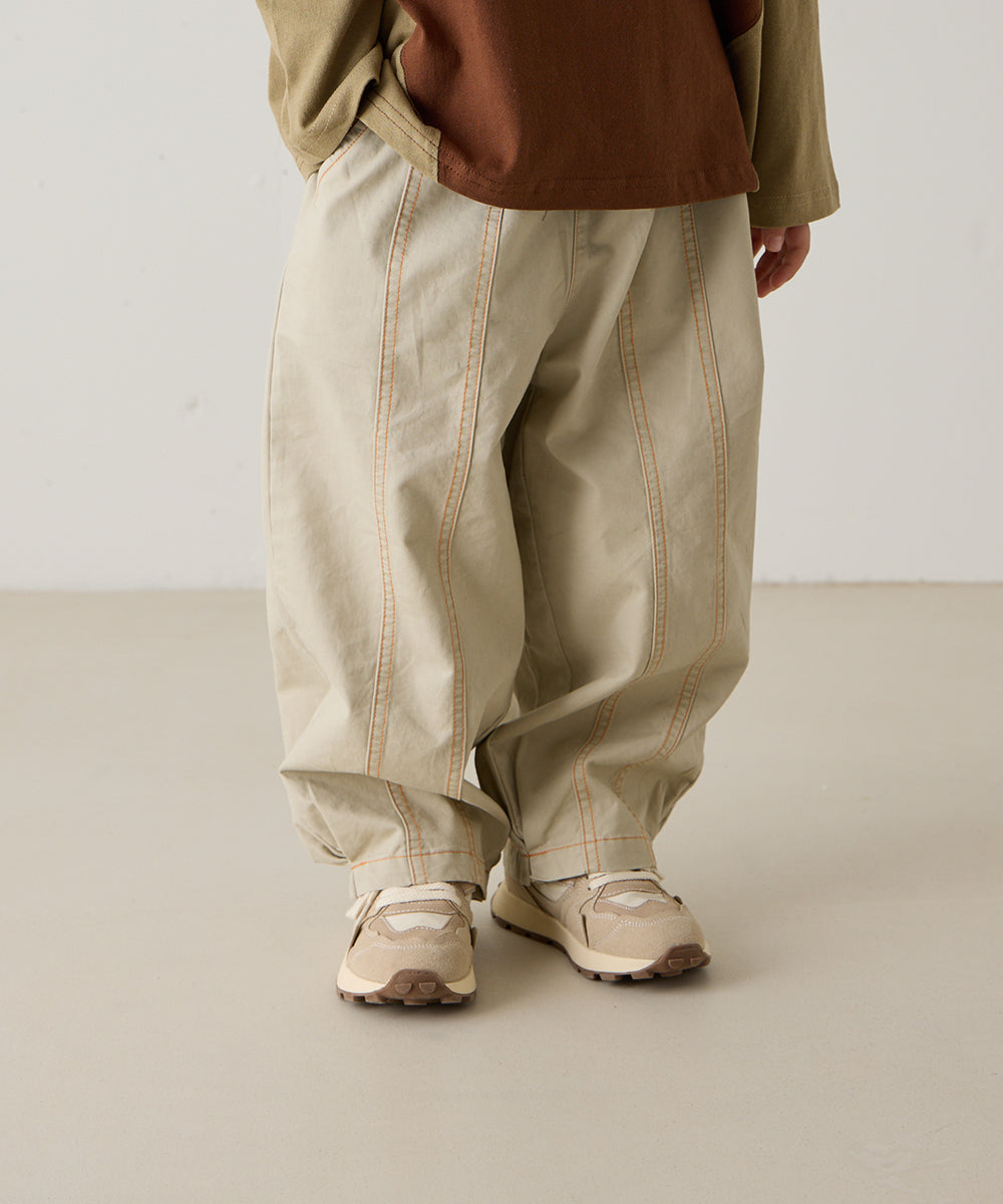 センターダブルシーム配色ステッチパンツ