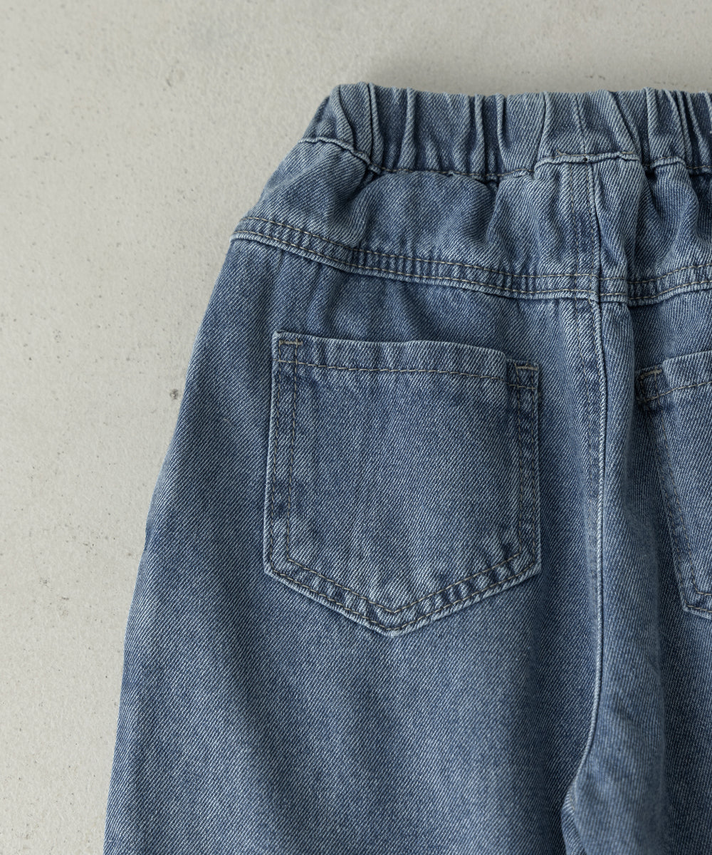 ストーンウォッシュテーパードデニムパンツ