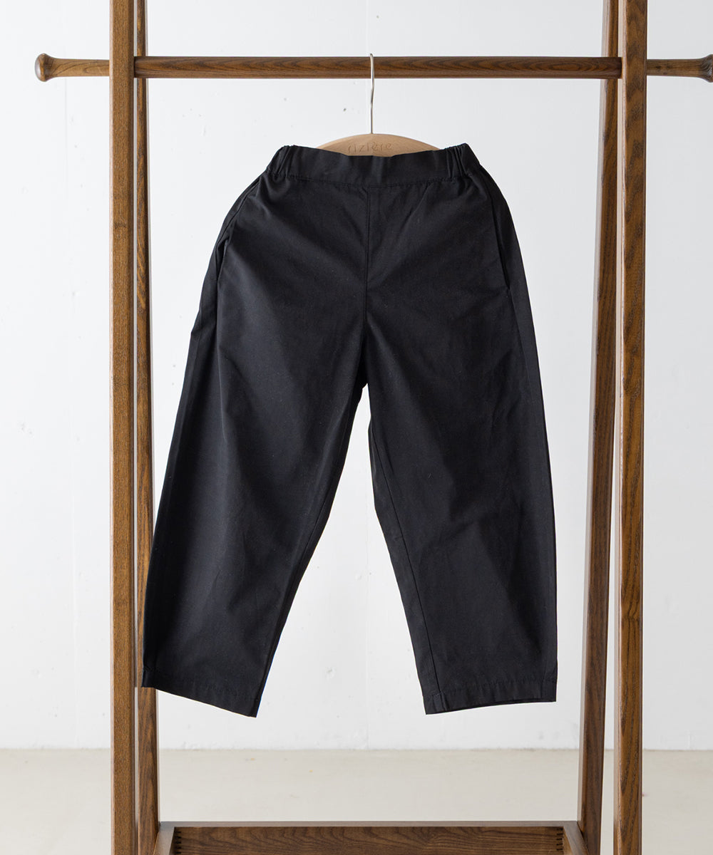 撥水カーブシルエットパンツ