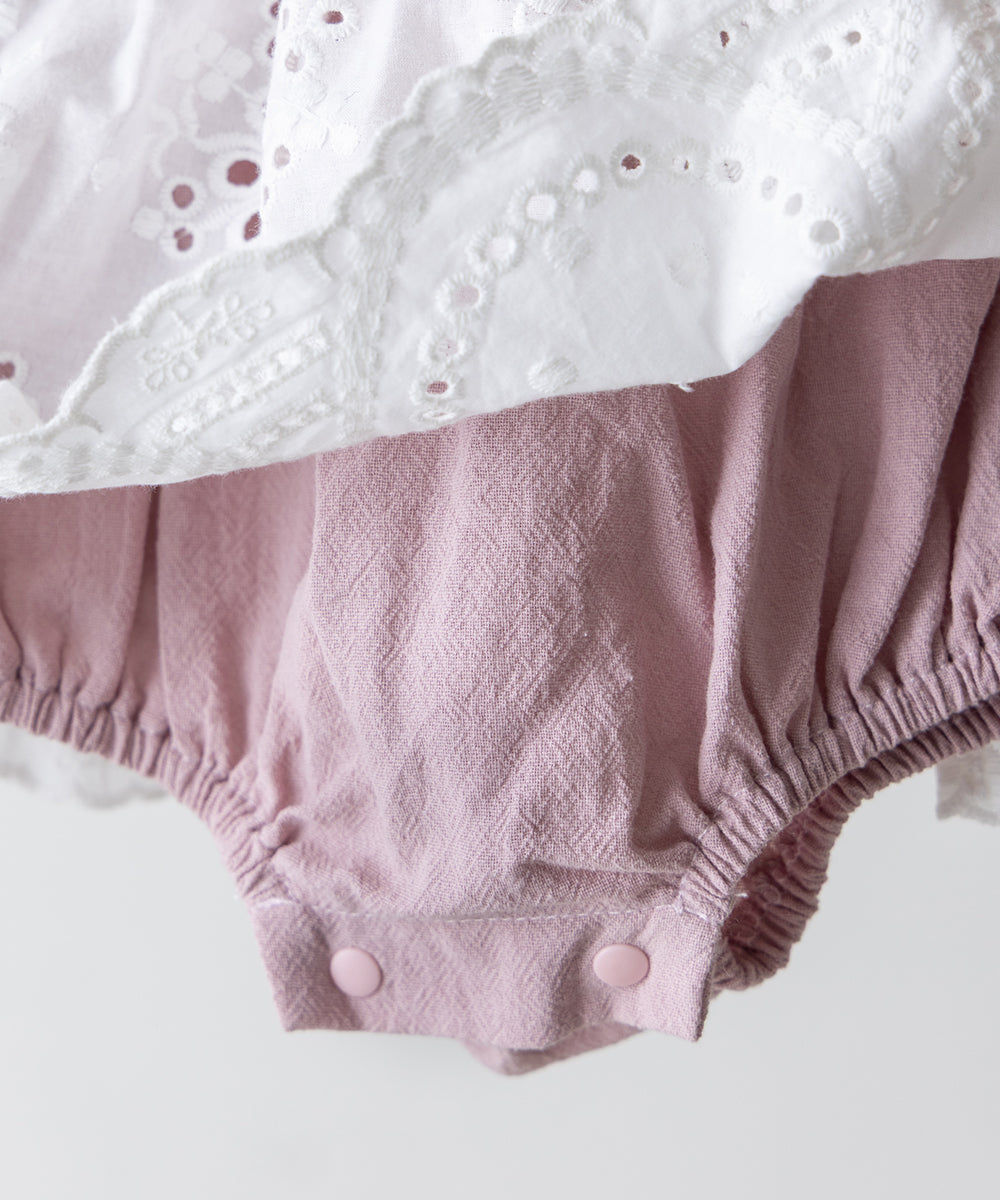 【リンク】スカラップレースエプロンベビーロンパース