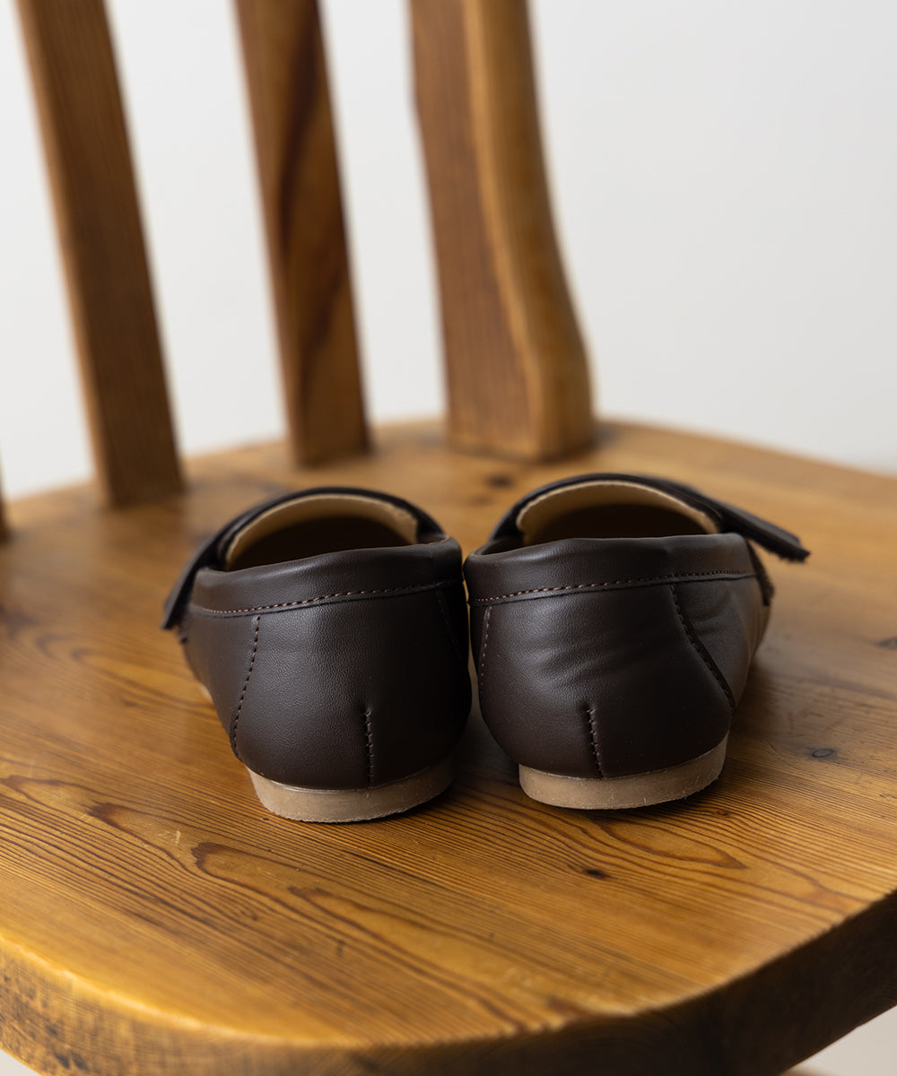 簡単着脱フェイクレザーローファー